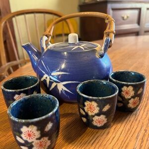 Vintage JAPANESE TEA SET (marriage) pot has bamboo design and cups blossoms